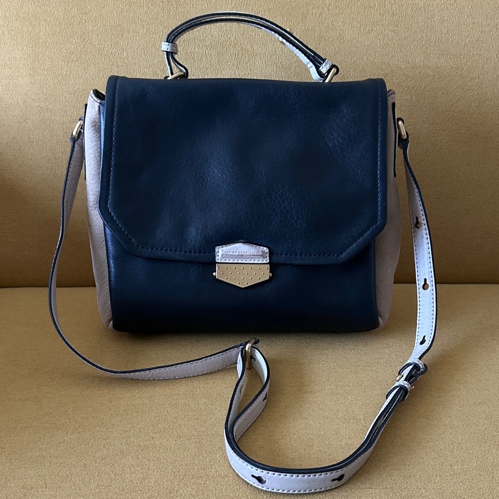 Marc By Marc Jacobs Women’s Leather Shoulder Bag